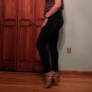 Junior's Dark Wash Jeggings